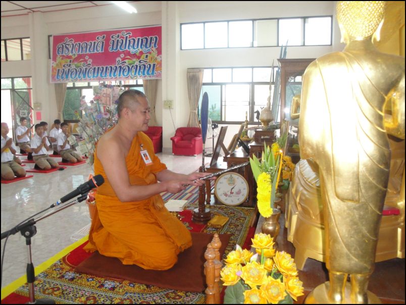 DSC07000